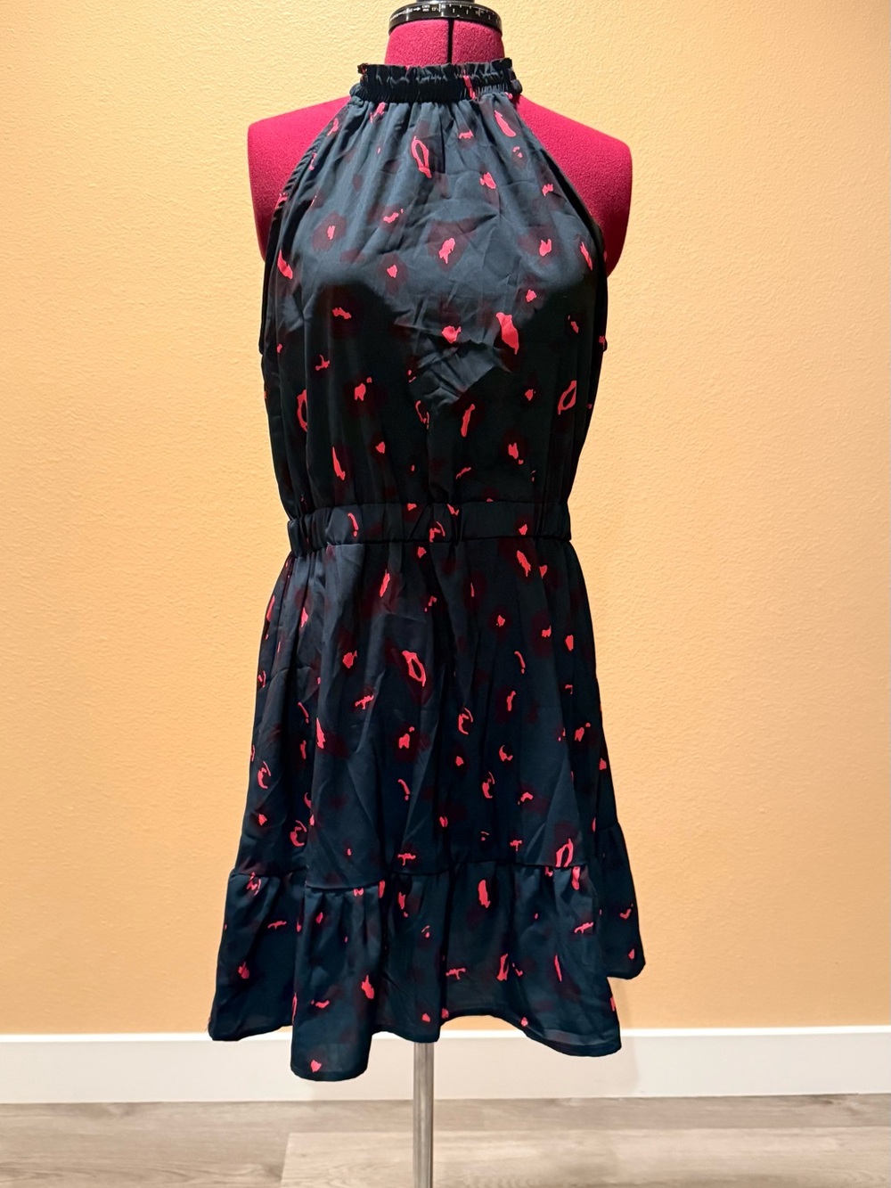 Sleeveless Green Halter Dress with Black & Pink  Print